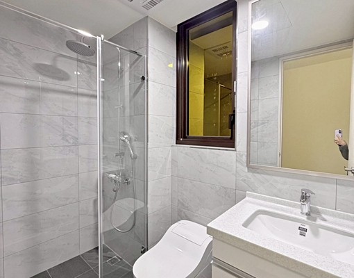 迴龍🚉全新蓋好首批入住😍停車位✅可租補😍 - Image 11