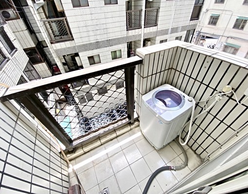 💡西屯套房💡可租補可貓咪陽台獨洗曬💡近逢甲僑光 - Image 9