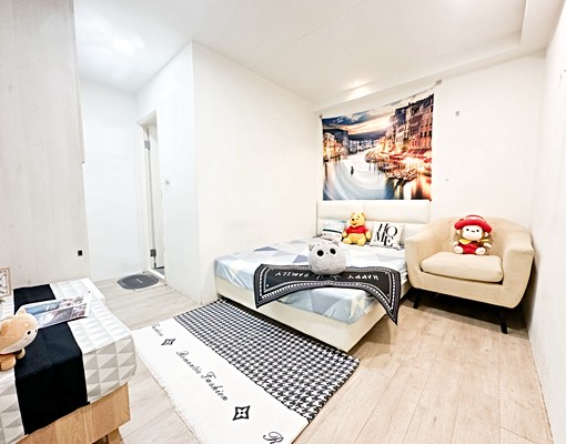 逢甲/青海✡電梯✡精品商務旅店設計✡大衛浴獨洗✡便宜租 - Image 5