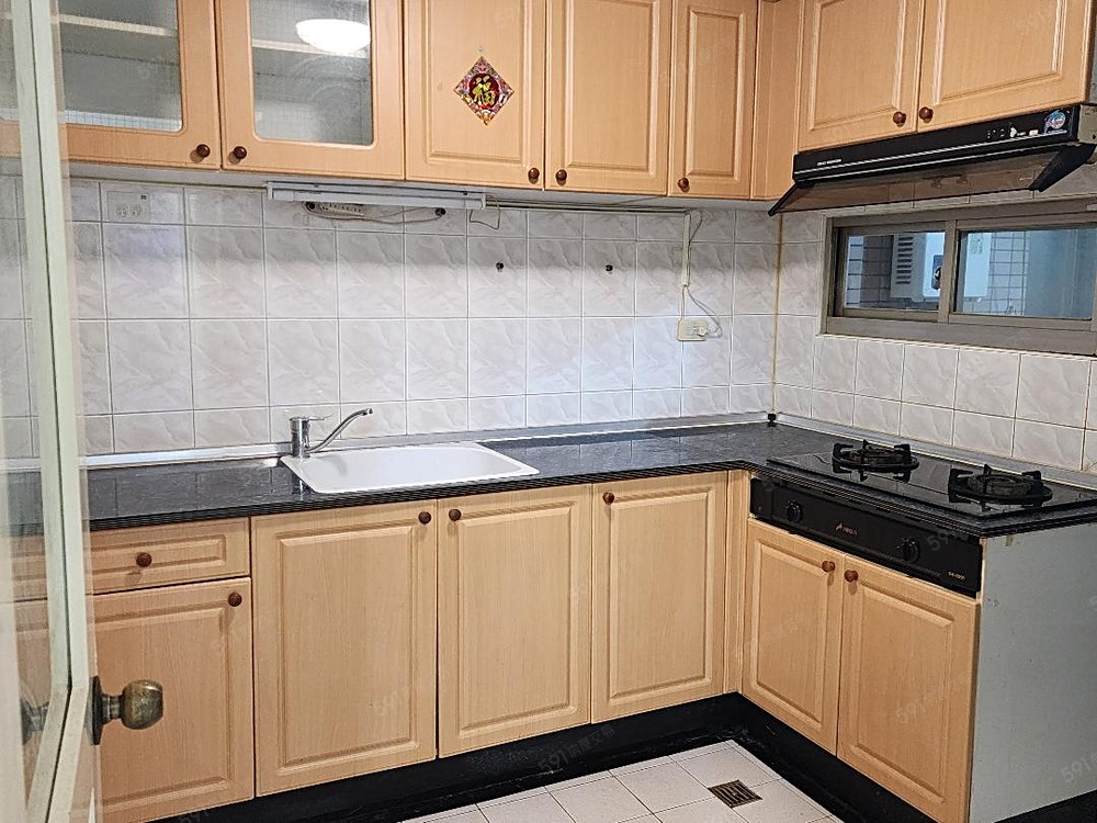 L型廚房最好發揮廚藝~