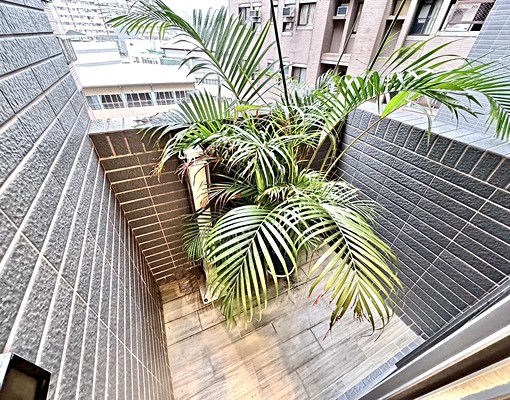 可租補/整棟全新🔥輕奢現代風💖1+1房/家具全配✅台水電 - Image 11