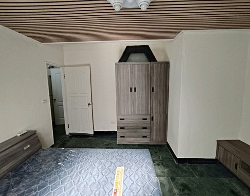 海湖工業區1加1房可補助 - Image 1