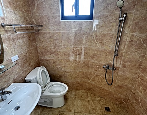 神岡整棟頂樓大露台戶✅租補✅雙平車位✅戶籍✅間間開窗 - Image 8