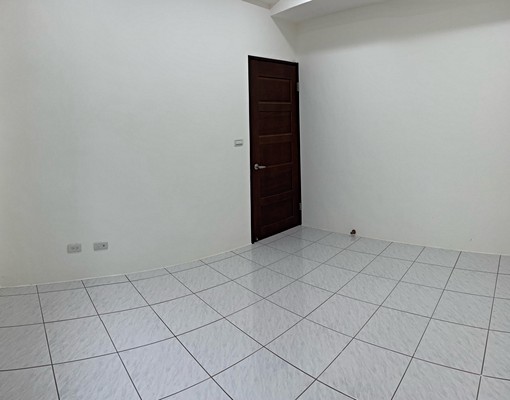 五結交流道旁空屋四房透天2/3/4樓 - Image 6