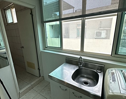 金山街稀有空出新裝潢採光佳陽台洗衣機 - Image 5