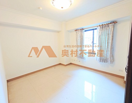 新生國小旁森林公園靜巷●採光佳獨戶附車位●租金含稅含車含管 - Image 5