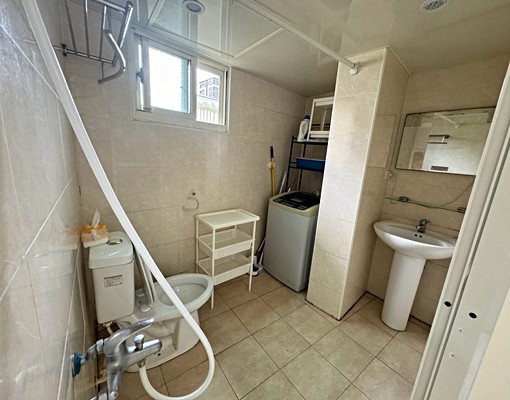 板橋精裝採光套房屋主自租一人只要6000多可養寵物可以 - Image 4