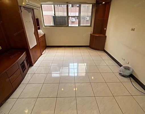 大墩國小惠文國小/精美裝潢大三房含車位/可談寵可租補採光好 - Image 2