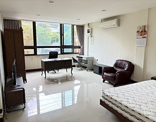 簡約套房出租生活機能佳 - Image 1