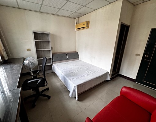 彰師大商圈套房 - Image 2