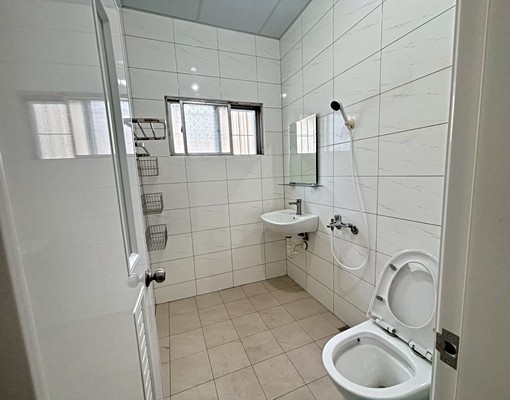 潭子正15米復興路透天店住PS禁油煙、神明廳 - Image 5