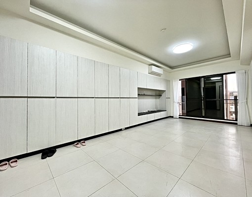 忠孝夜市|中興大學|有裝潢三房|有平車|採光通風|高樓層 - Image 4