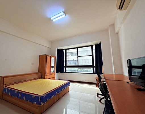 ✨近德賢商圈優質套房(2F)含水.網路(限台灣人)✨ - Image 1