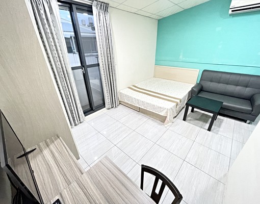 鳳凰撲台⭐秒殺陽台獨洗｜流理台｜固定機車位｜近東海工業 - Image 1