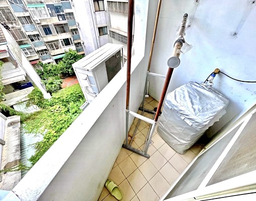 可租補😍黃金地段小資樓中樓🏠爬梯公寓陽台獨洗☀️流理台 - Image 7