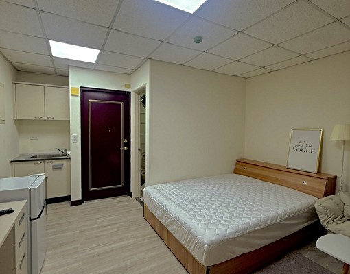 電梯景觀獨立套房/府中捷運站到站及到家/有陽台 - Image 5