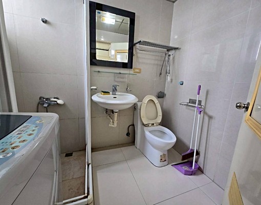 近巨城.三民學區.有管理員.含管水.垃圾集中 - Image 4