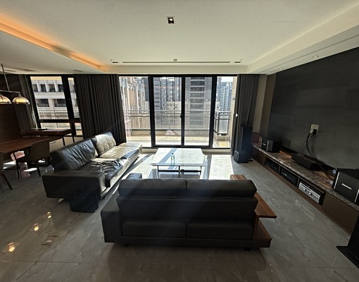 坤山上謙大六房雙平車★頂樓★露臺戶★竹科 - Image 1