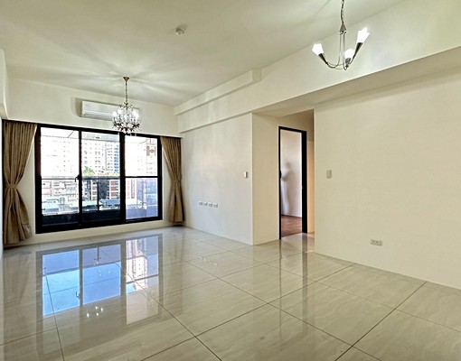 🌞【走吧!看房】近三重捷運站電梯三房含車管｜中信香香 - Image 1