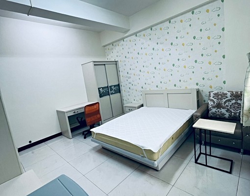 舒適乾淨套房 - Image 1