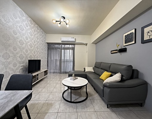 成功學區,可入戶籍,全新整理三房平面車位-直接入住 - Image 1