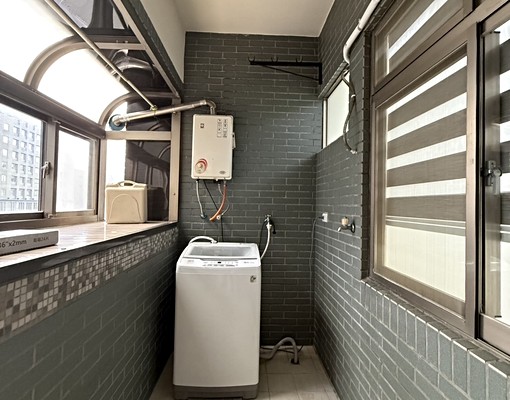 成功學區,可入戶籍,全新整理三房平面車位-直接入住 - Image 9