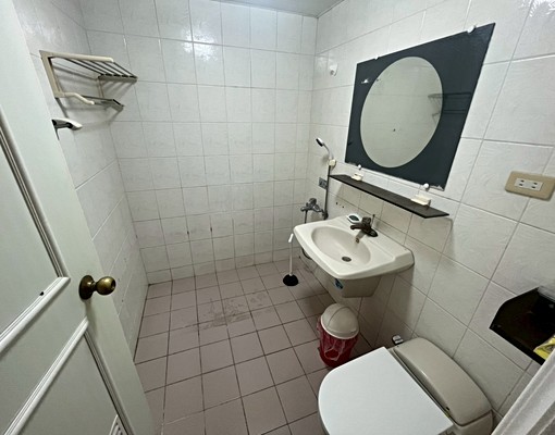 經國家樂福旁高樓景觀三房 - Image 7