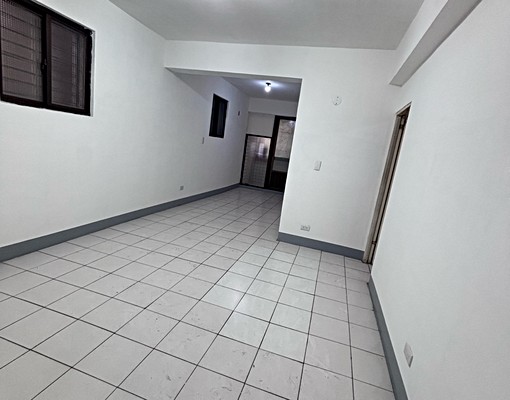 近三重國小捷運站-低樓層3房-可申請補助 - Image 1