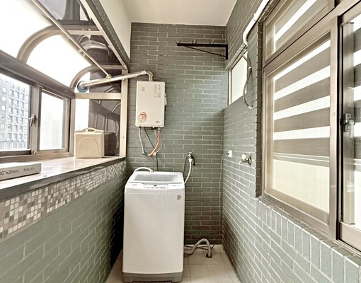 全新傢具✨可報稅租補戶籍秒殺三房✨戶數單純✨雙陽台✨黃金地段 - Image 8