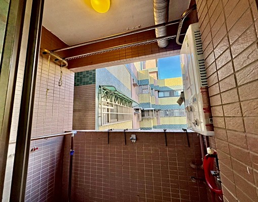 水湳-快樂童年2房附2台冷氣~租金含管💖可租補 - Image 3