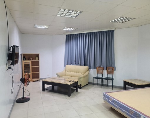 大坪數雅房,彩光良好房. - Image 1