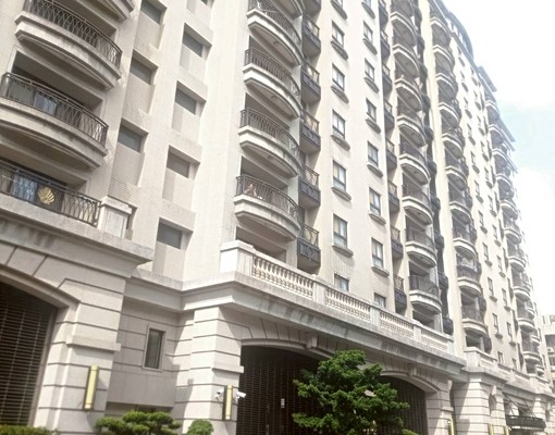 中壢區~鼎藏晶華全新家具~二房租金含管理費與汽機車位各1 - Image 2