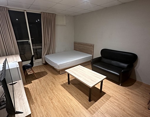 限女或情侶有電梯獨立洗衣機精美套房 - Image 1