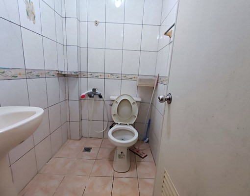 金山街稀有分離式冷氣天然瓦斯採光佳 - Image 4