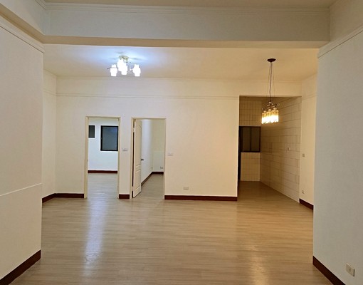 巨蛋商圈公寓一樓仲介勿擾 - Image 2