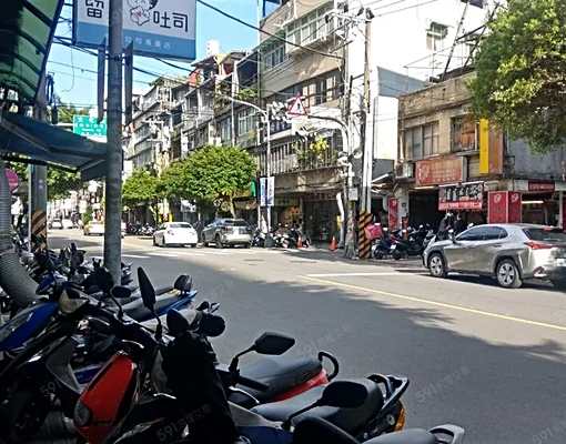 頂溪文化金店面適飲料、護膚、美妝、百業、 - Image 1