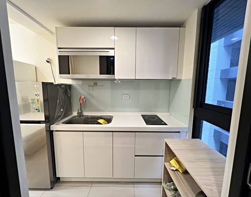 標帝王國!1房拎包入住!1房多層出租!含管理費 - Image 4