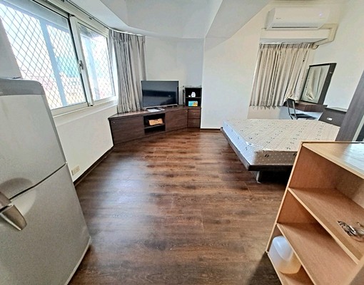 近勤美誠品草悟道💥電梯邊間獨門戶💥台水電💥24小時管理 - Image 2