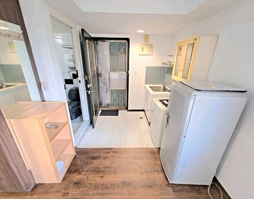 可租補💥近勤美誠品💥電梯邊間獨戶💥台水電💥24小時管 - Image 6