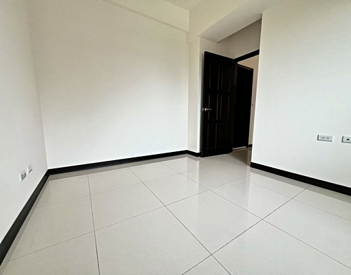 經國重劃區。質感好全新兩房車。台北通勤便利。 - Image 10