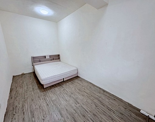 近雅潭夜市#保齡球館💖超美裝潢大三房✨可多租補 - Image 11