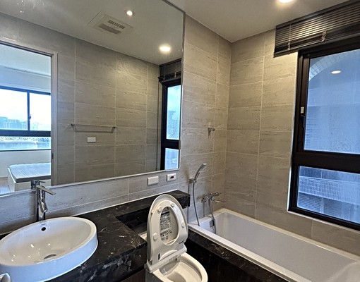 A19*青塘園*精美2房*稀有2房2衛*含車管 - Image 9