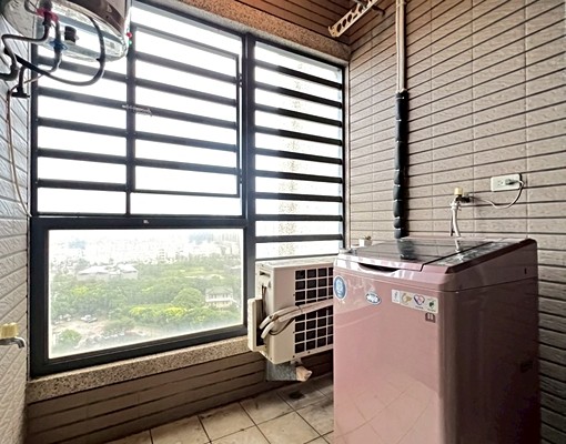 👍台科晶品陽台車位套房👍【棻享好屋】 - Image 7