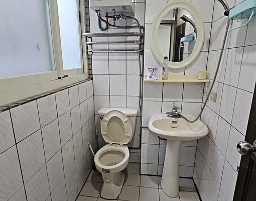 實踐路★中原★超值光感套房★電3.8元★可租補 - Image 5