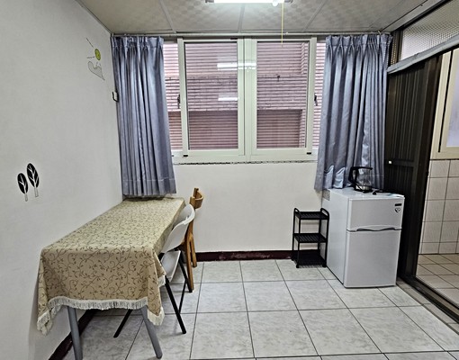 實踐路★中原★超值光感套房★電3.8元★可租補 - Image 3