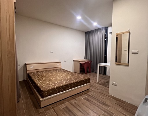 e長春街大坪數獨洗套房//固定機車位 - Image 4