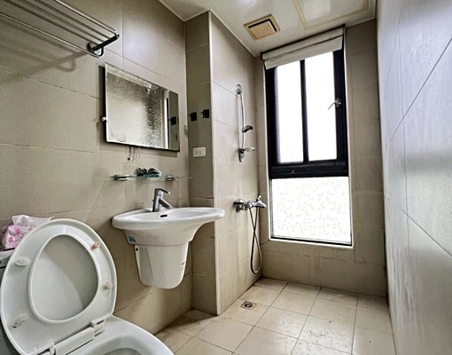 台科精品精裝套房★有陽台★室內機車位★24小時警衛管理 - Image 6