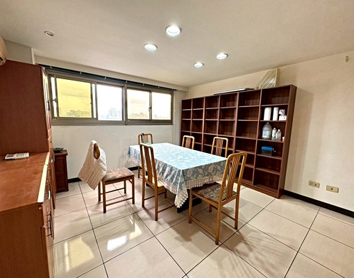 景平❣️可租補稅籍/超大空間傢俱齊/包裹垃圾採光通風 - Image 4