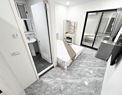 做泥的外套~秒殺件釋出✨可租補可報稅｜室內機車位❤️獨洗曬 - Image 3