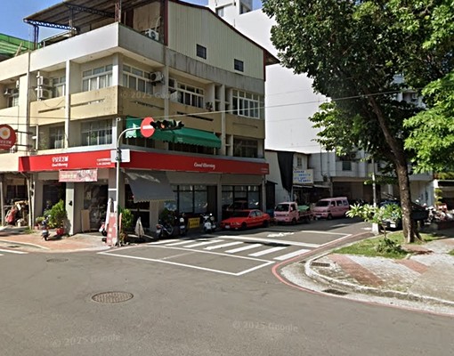 北區忠明路旁✨臨路10米✨三樓整棟透天✨門前停車 - Image 2